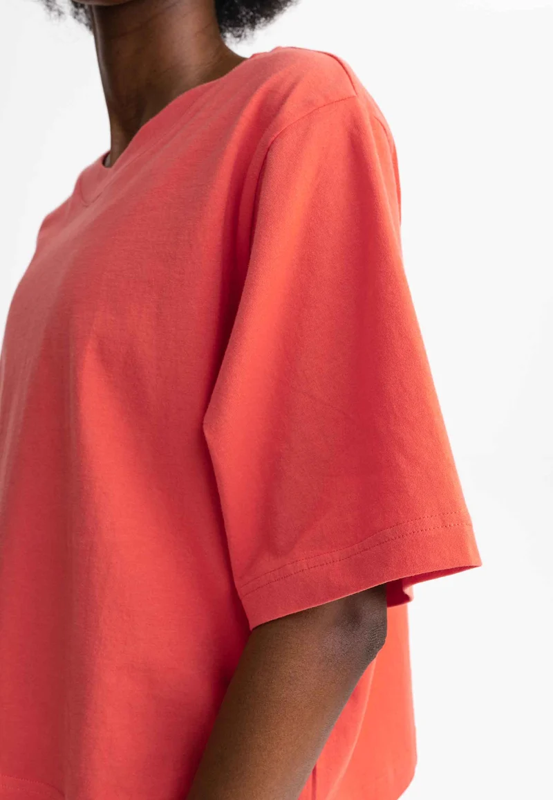 Cropped T-Shirt Style DESNA