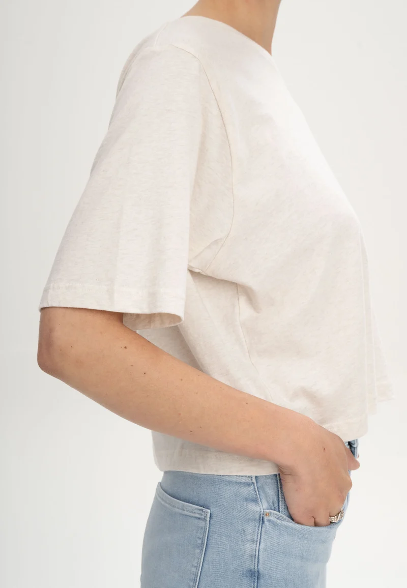 Cropped T-Shirt Style DESNA
