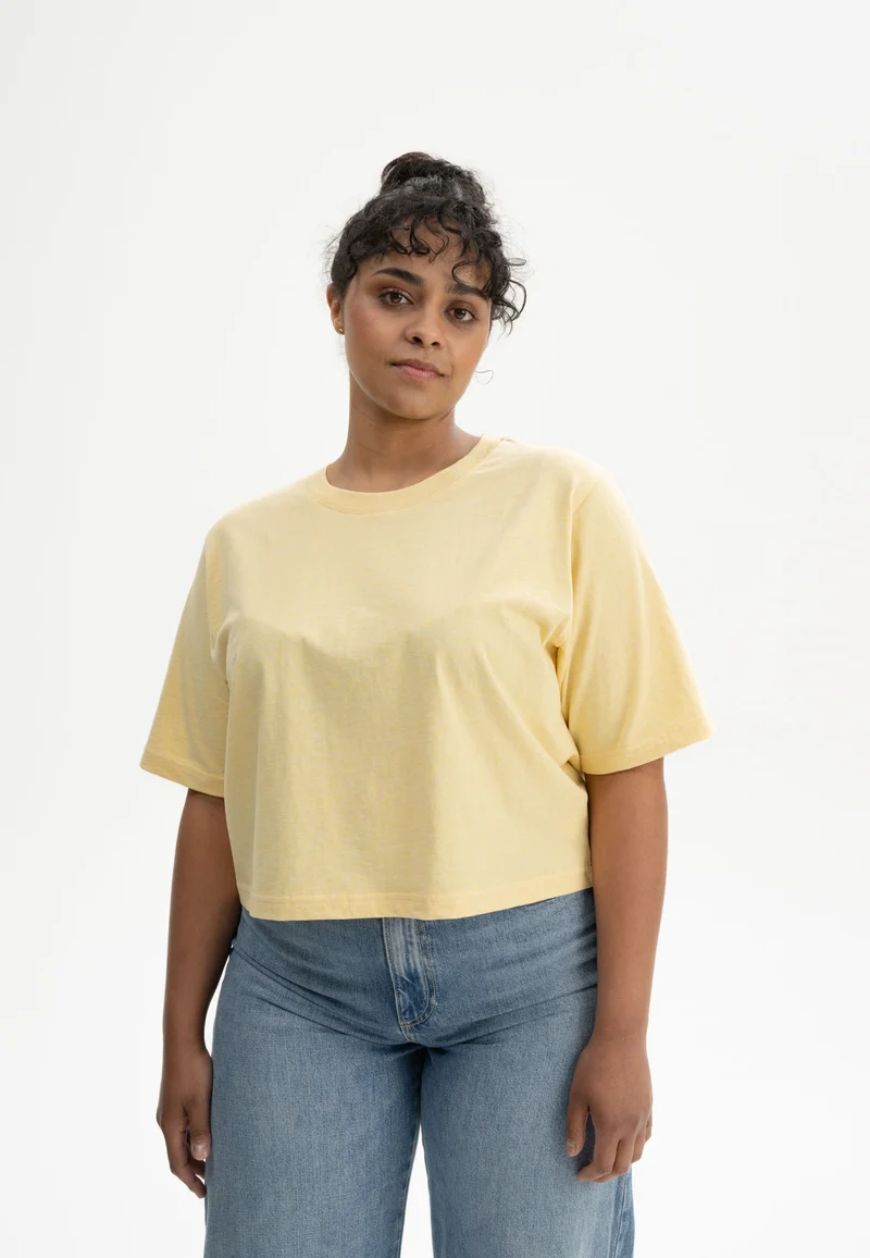 Cropped T-Shirt Style DESNA