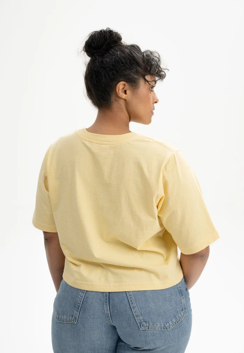 Cropped T-Shirt Style DESNA