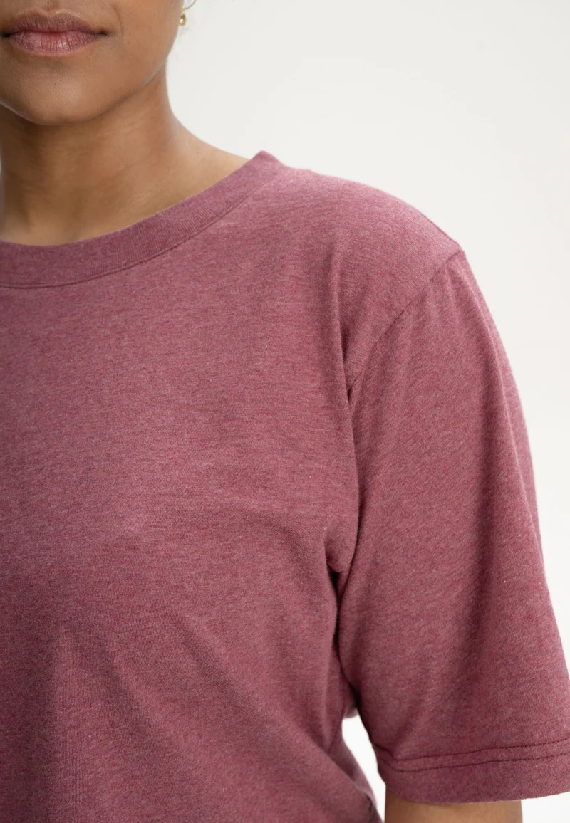 Cropped T-Shirt Style DESNA