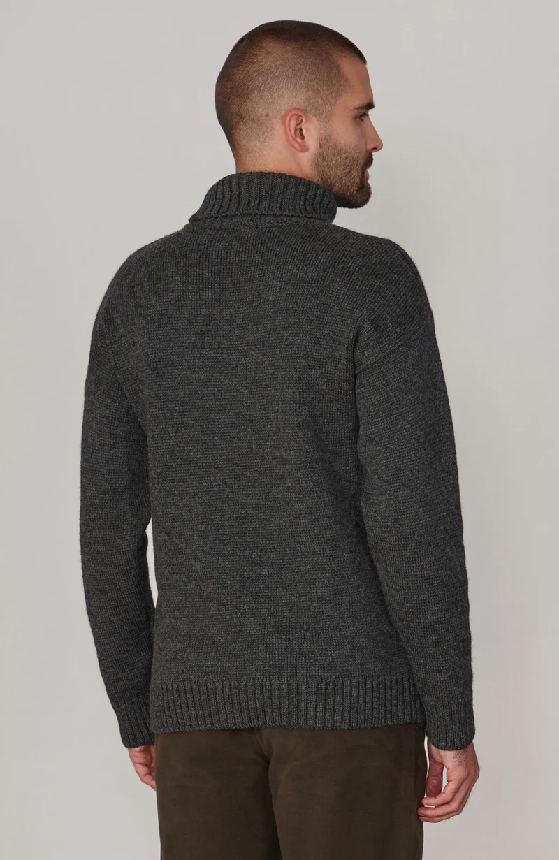 Herren-Pullover „Stone Submariner“ aus grober Merinowolle mit Rollkragen