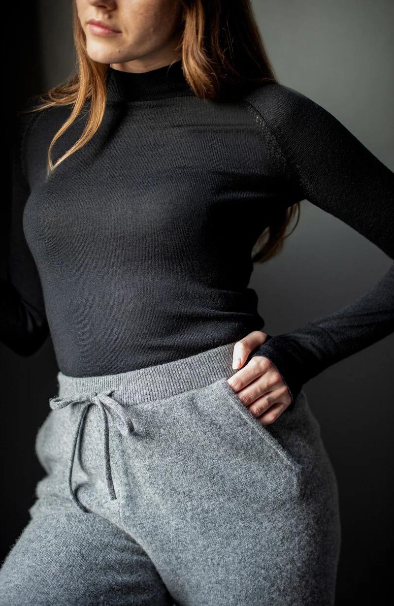 Schweres Activewear-Oberteil aus Merinowolle für Damen mit hohem Kragen