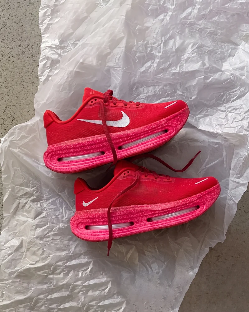 Nike Wmns Vomero Premium QS