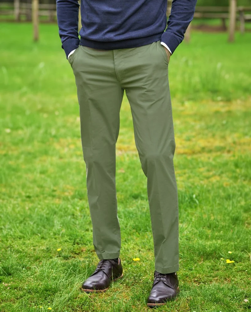 Feine Herren Chino "Mr. Jones" in oliv
