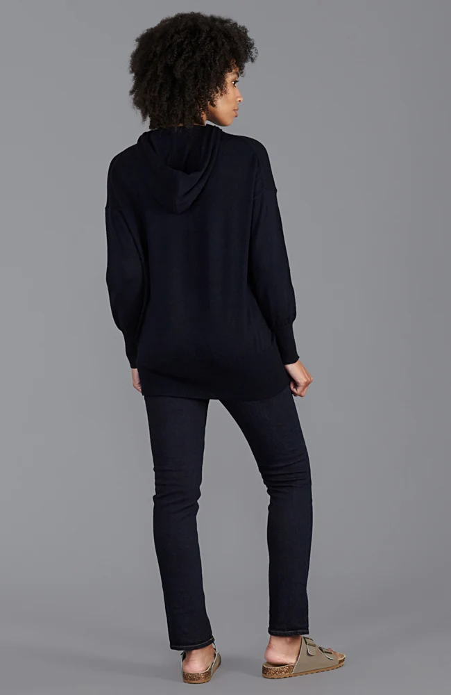 Damen-Pullover mit Kapuze aus reiner, extrafeiner Merinowolle mit entspannter Passform