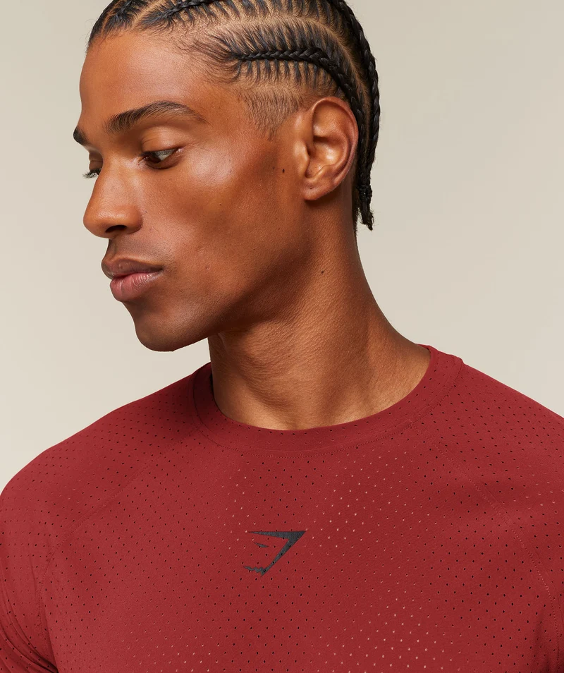 Gymshark Ultra Light Performance T-Shirt - Sets Red