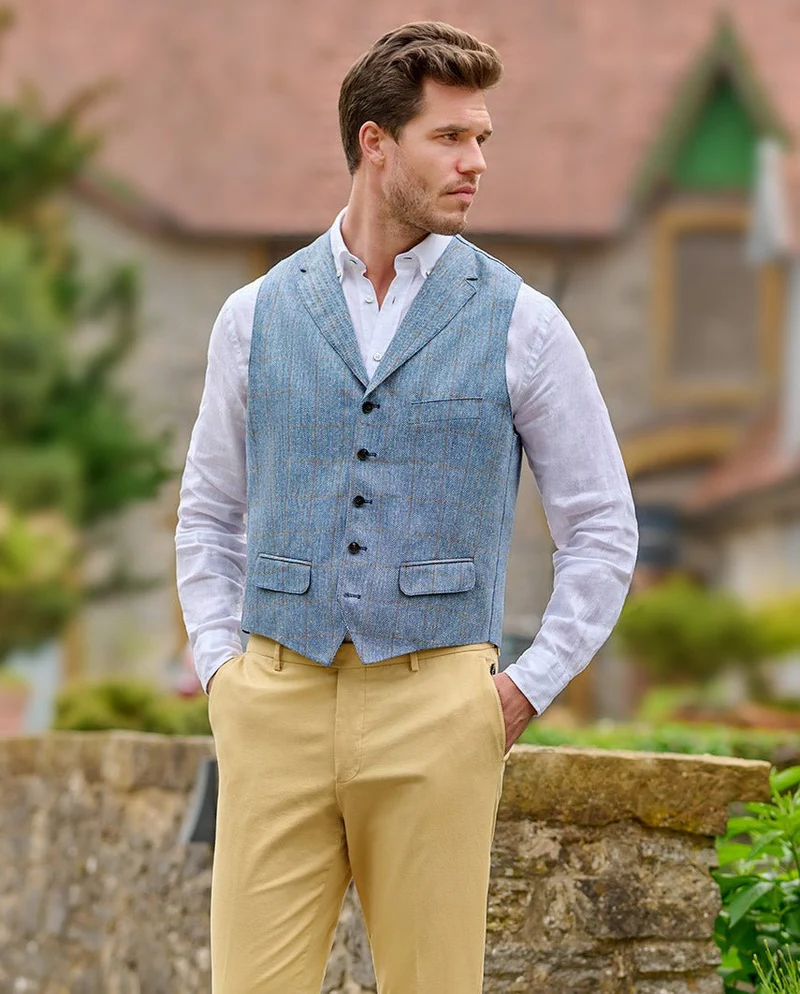 Sommerweste "Wales" aus reiner Seide in light blue check