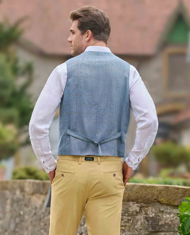 Sommerweste "Wales" aus reiner Seide in light blue check