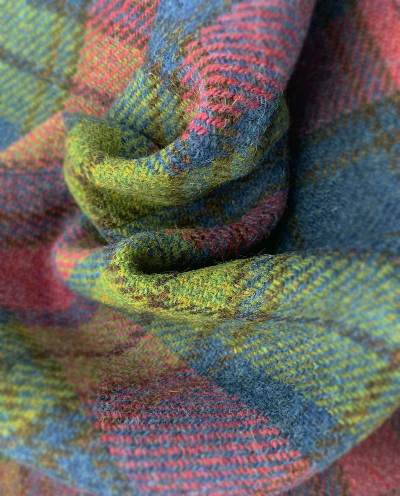 Harris Tweed Weste "Wales" in candy check