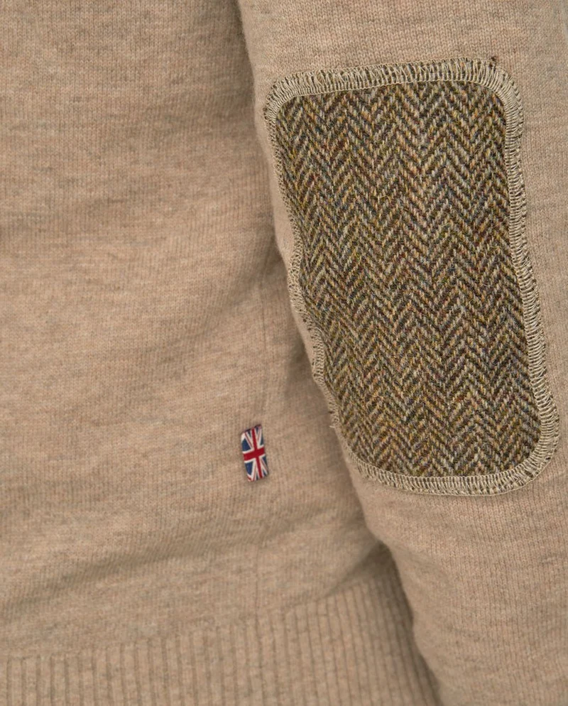 Merino-Lambswool Herrenpullover "Jordan" in Taupe – mit Harris-Tweed-Details