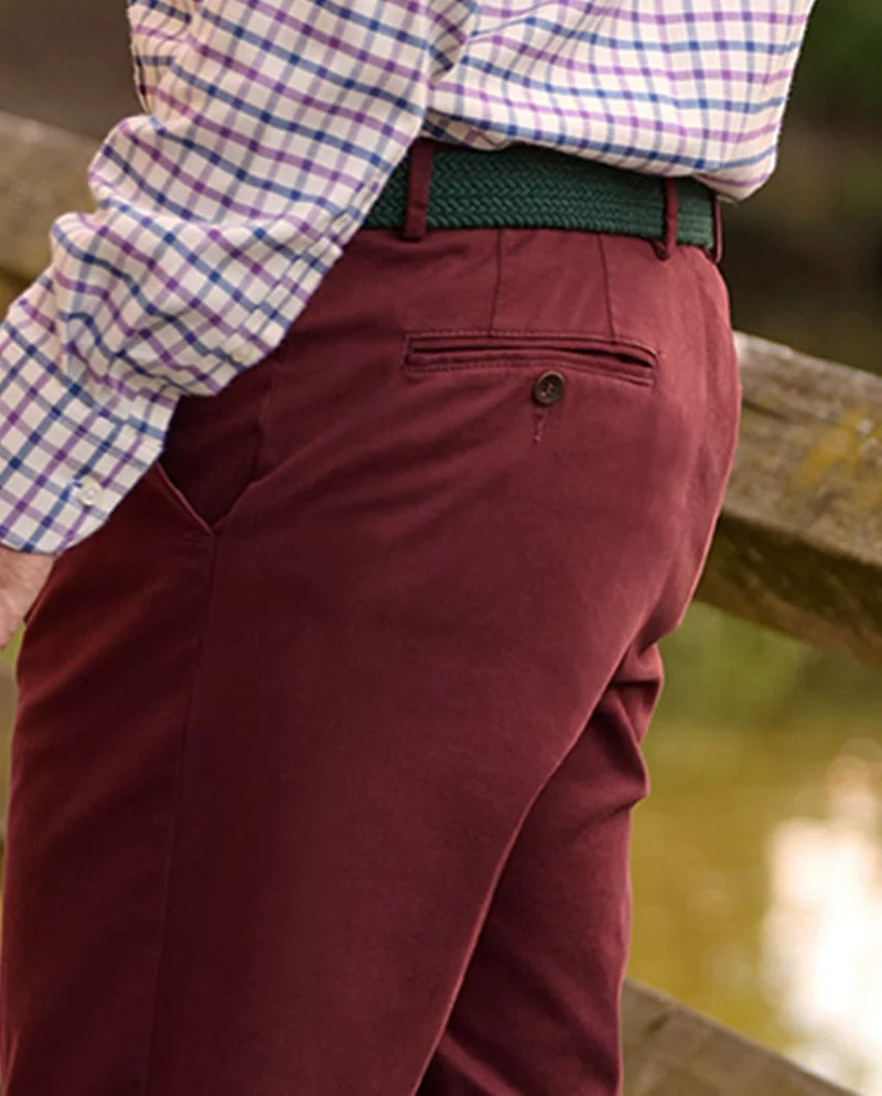 Herren-Winter-Chino "Mr. Jones" in rot – Premium Pima-Cotton
