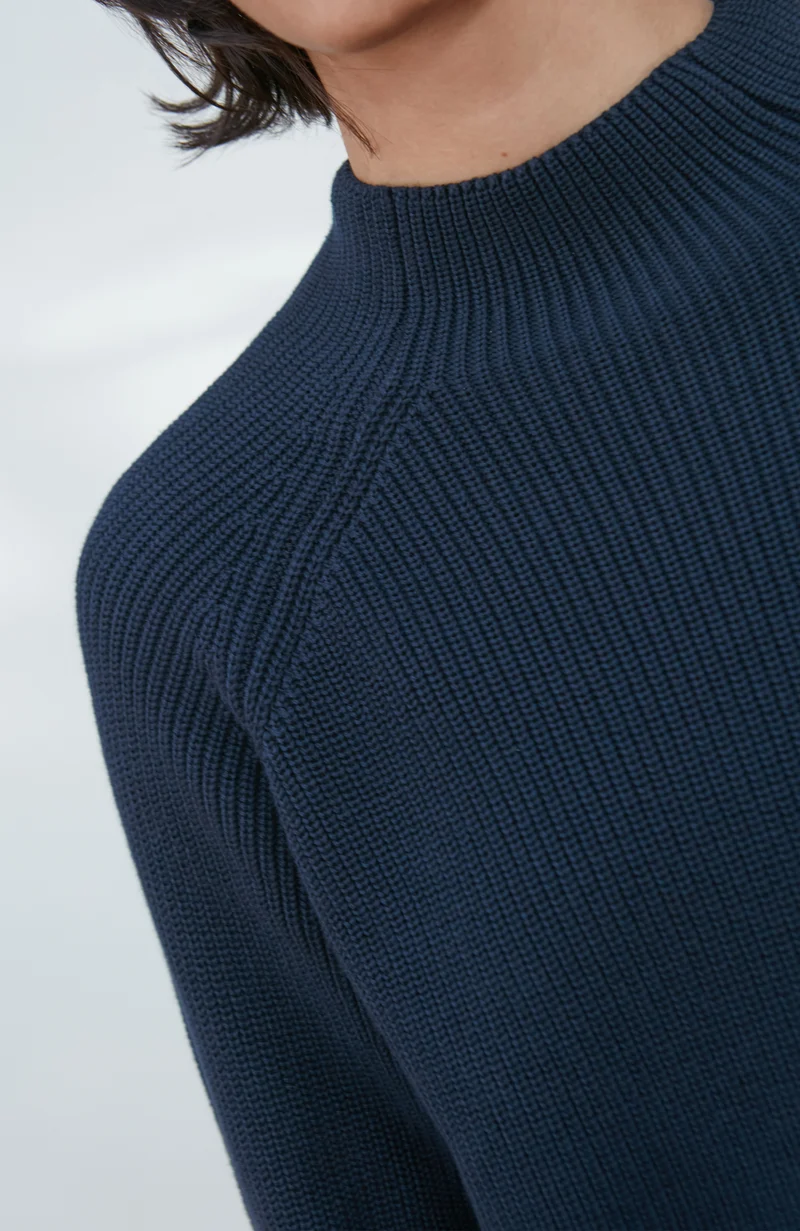 Hochgeschlossener Raglanpullover aus reiner Baumwolle für Damen