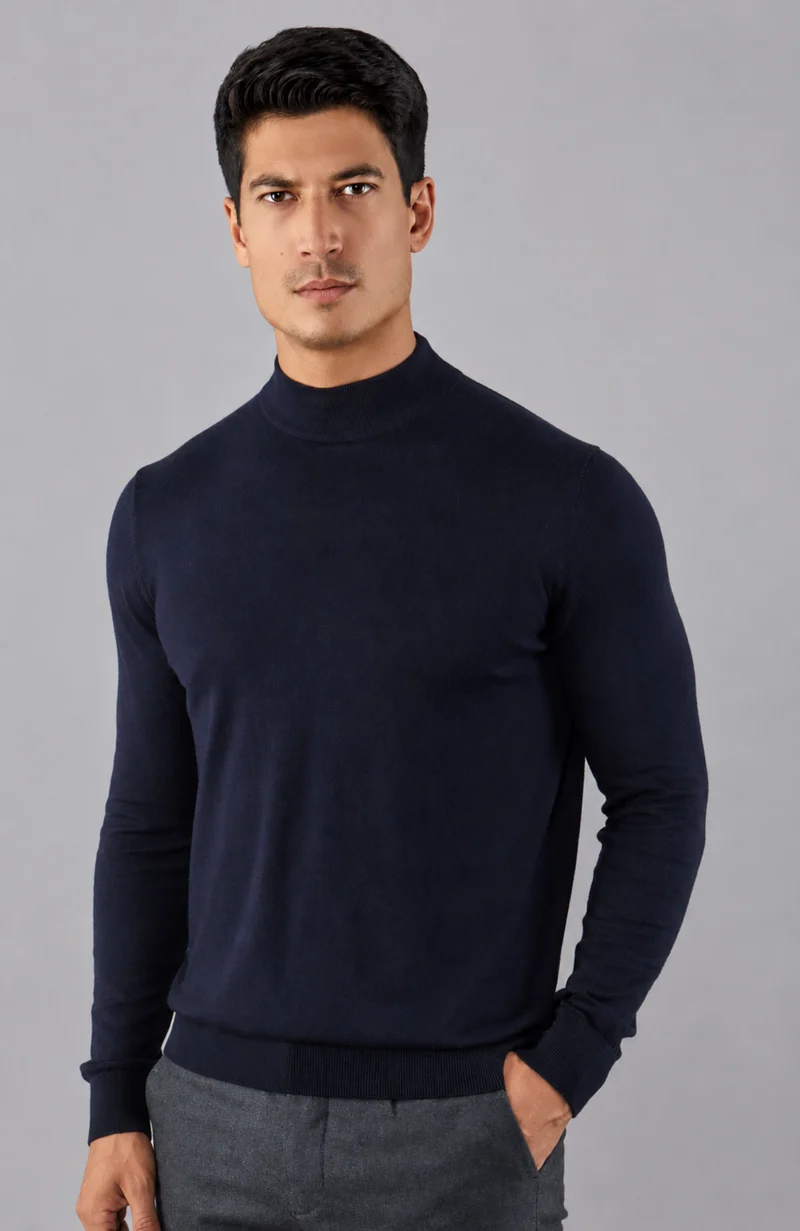Herrenpullover aus 100 % ultrafeiner Baumwolle mit Stehkragen