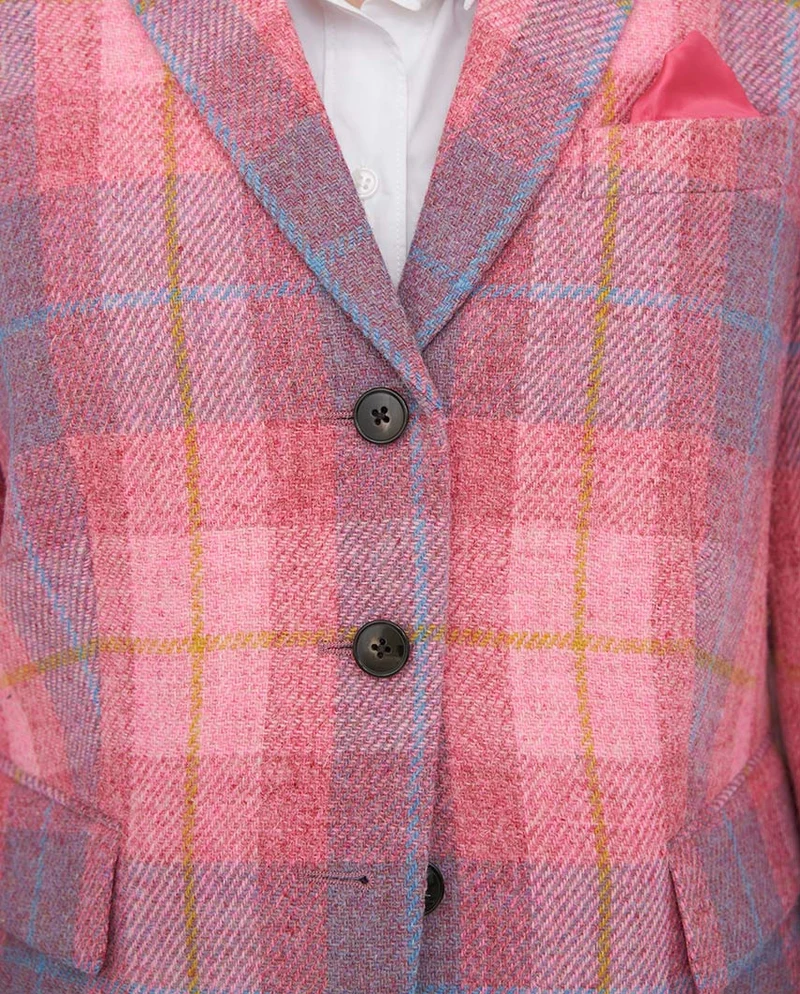 Harris Tweed Blazer "Ladiesclub" in Rose Punk Check