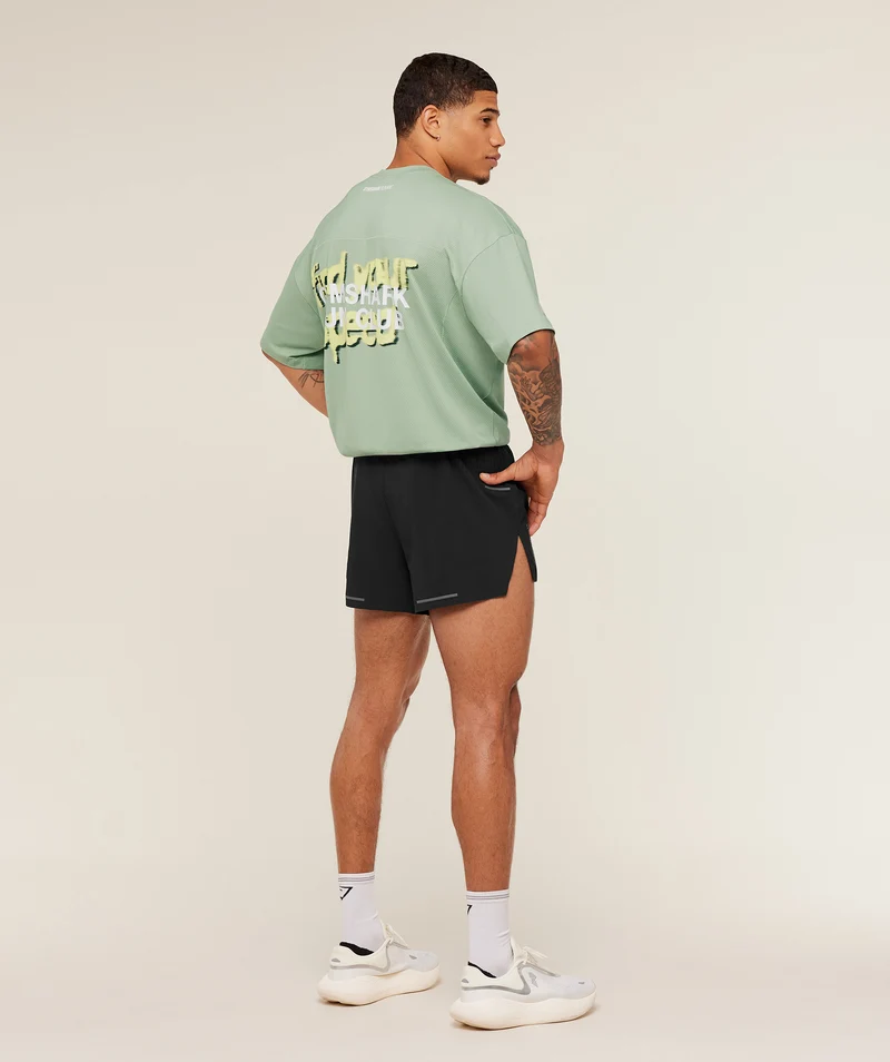 Gymshark Running Graphic T-Shirt - Haze Green