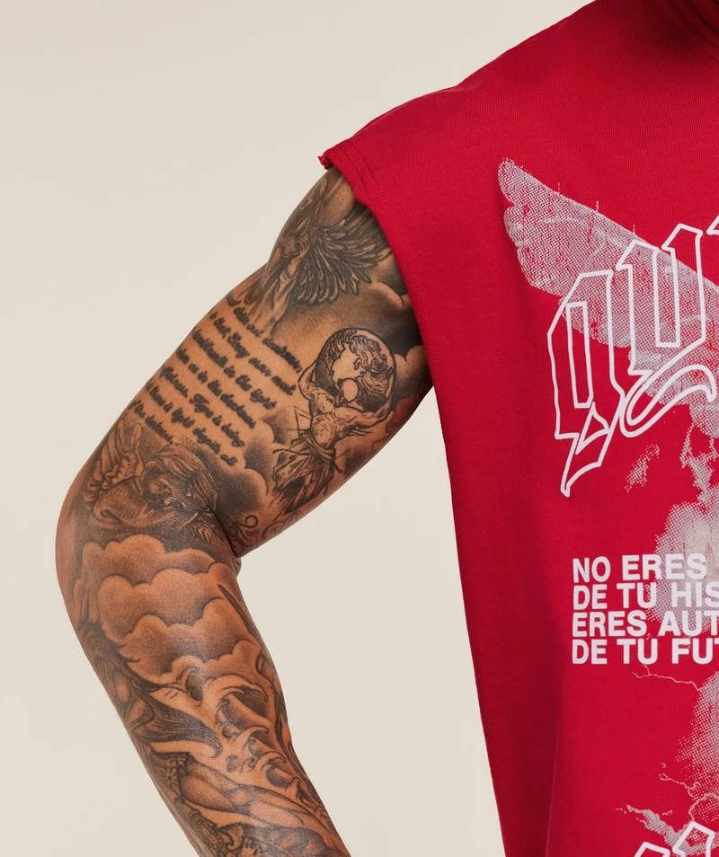 Gymshark GS x Carlos Cut off Tee - Carmine Red