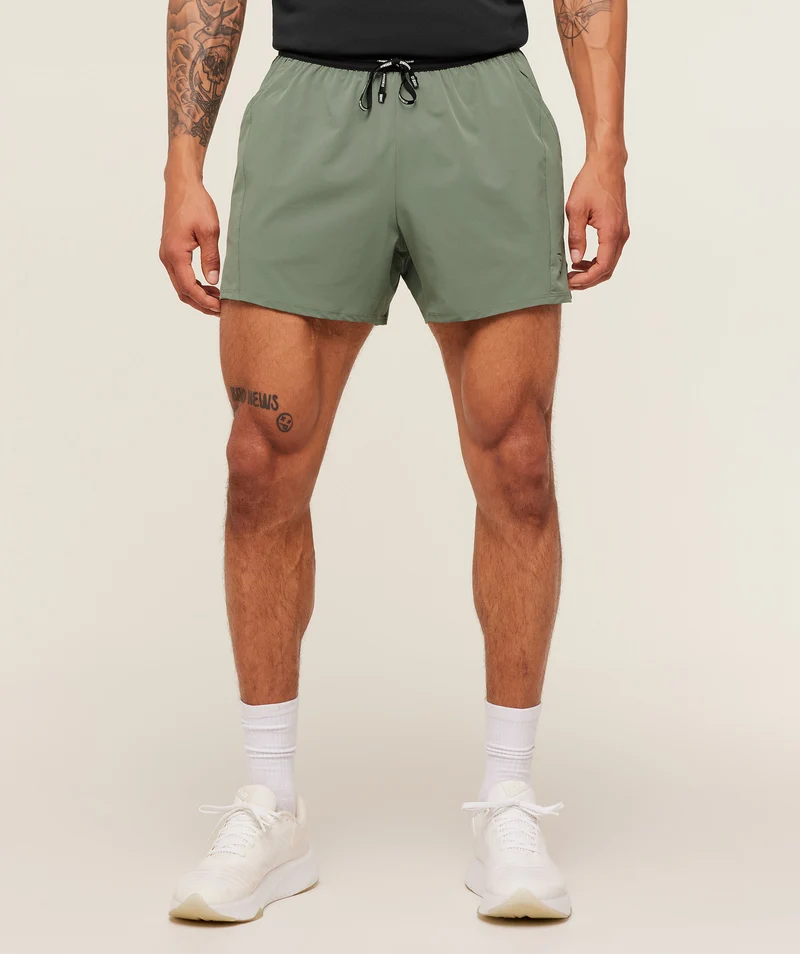 Gymshark Weekend 5" Shorts - Unit Green