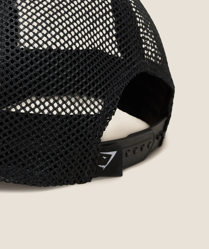 Gymshark Lightning Graphic Trucker Cap - Black