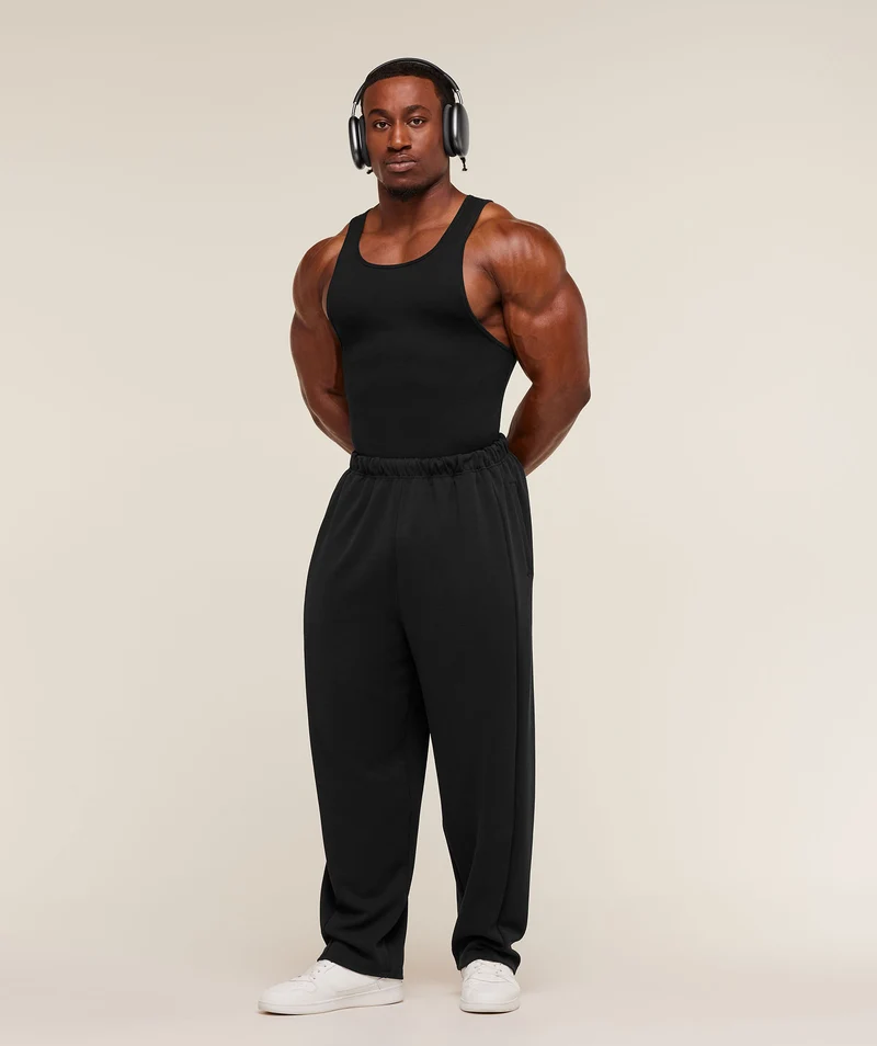 Gymshark Straight Leg Tracksuit Pant - Black