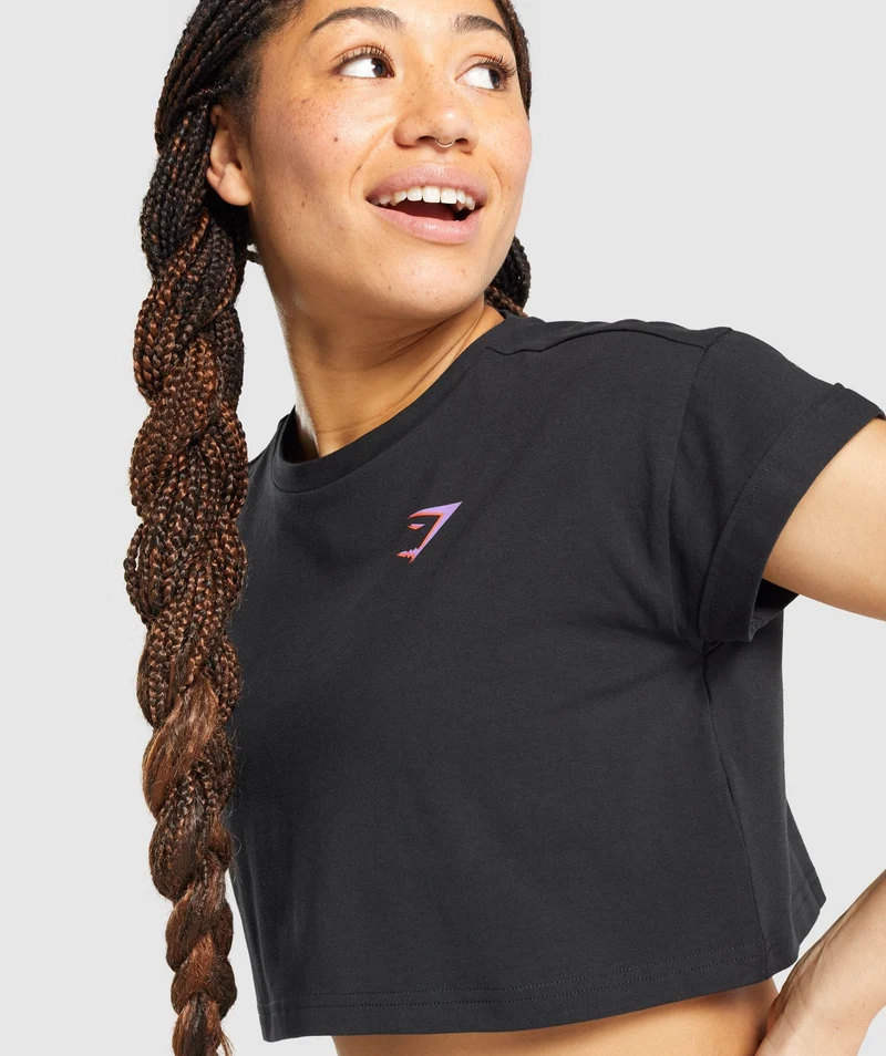 Gymshark Pre-Workout Graphic Crop Tee - Black