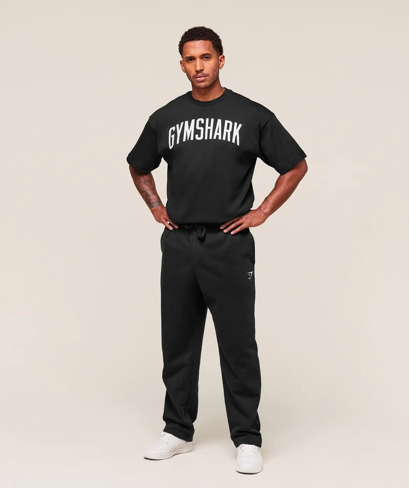 Gymshark Worn Graphic T-Shirt - Black