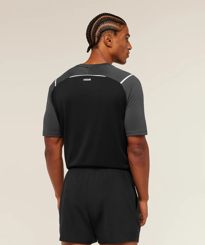Gymshark Arrival Contrast T-Shirt - Onyx Grey/Black