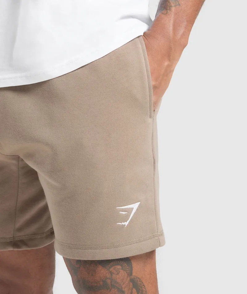 Gymshark Crest 7" Shorts - Lifestyle Brown