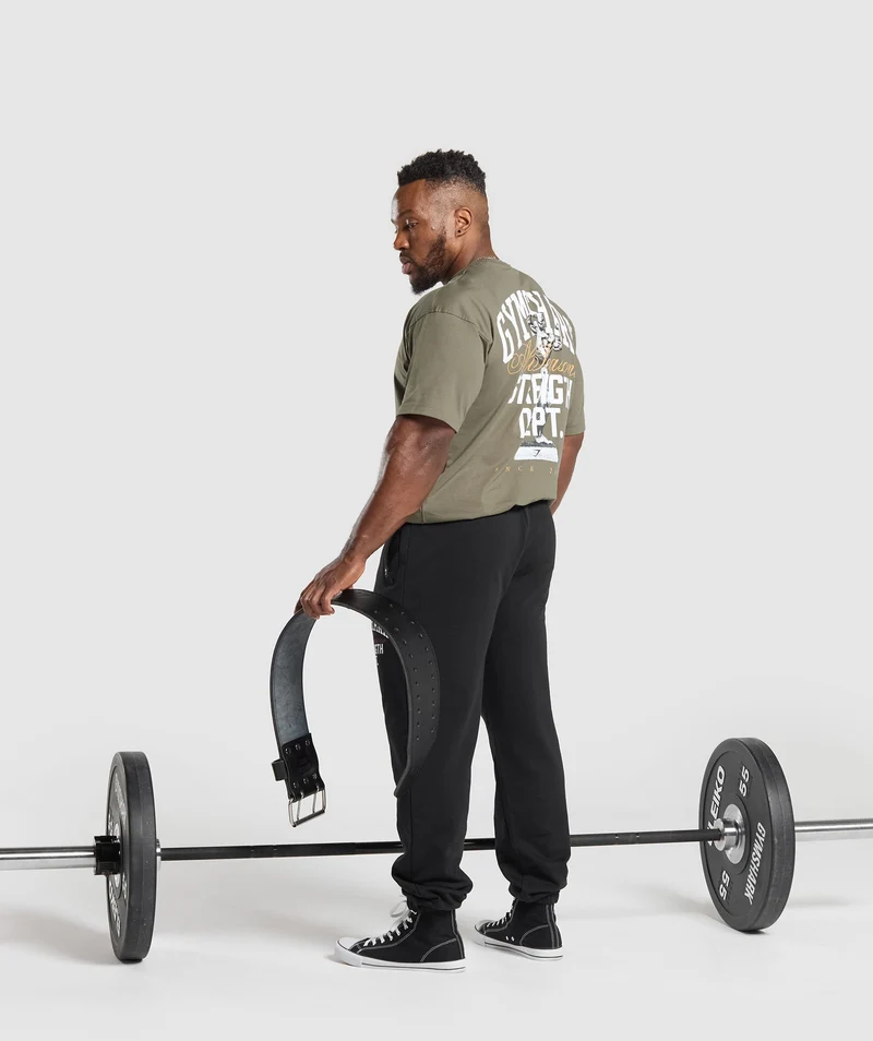 Gymshark Trophy Graphic T-Shirt - Base Green