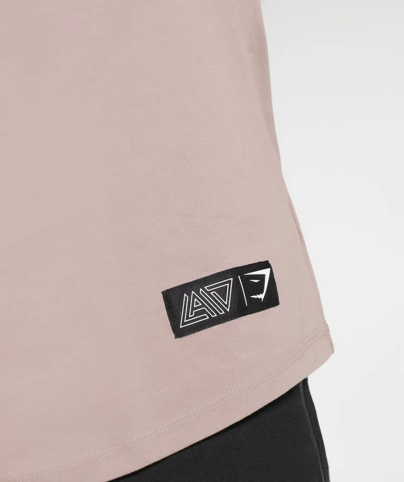 Gymshark x David Laid T-Shirt - Modern Blush Pink