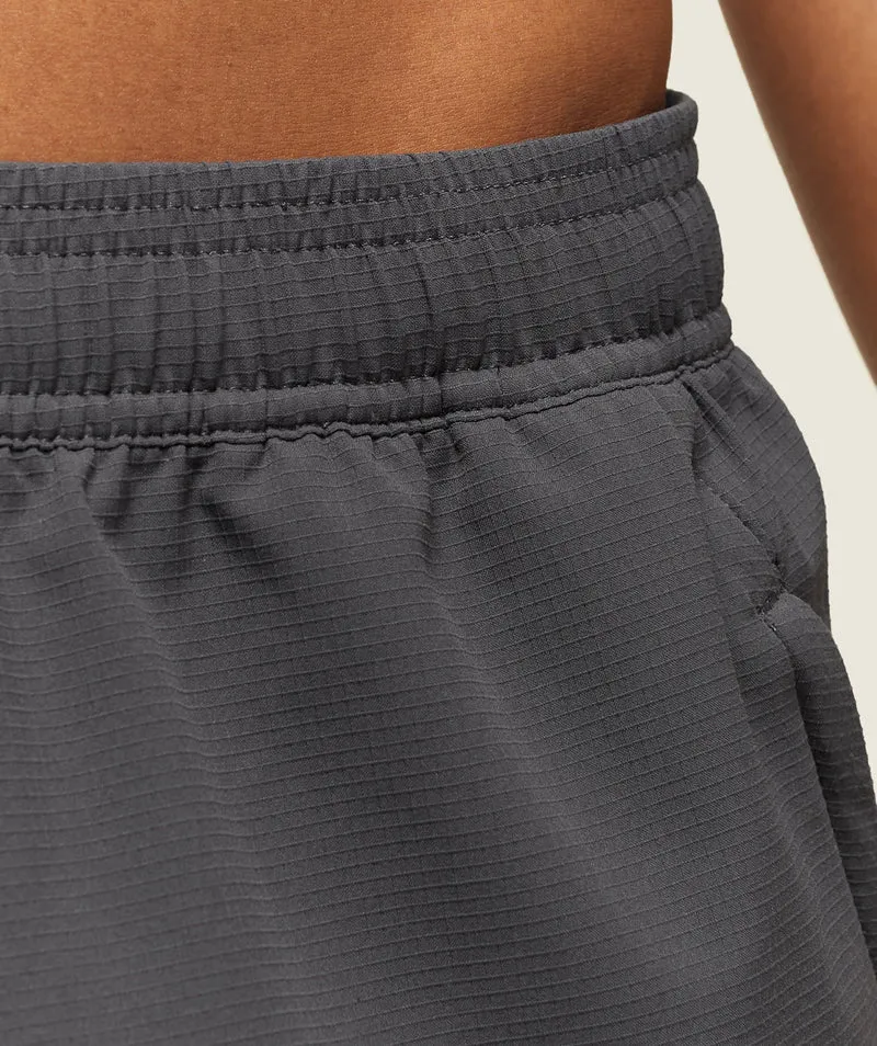 Gymshark Abstract Lightweight Running Shorts - Onyx Grey