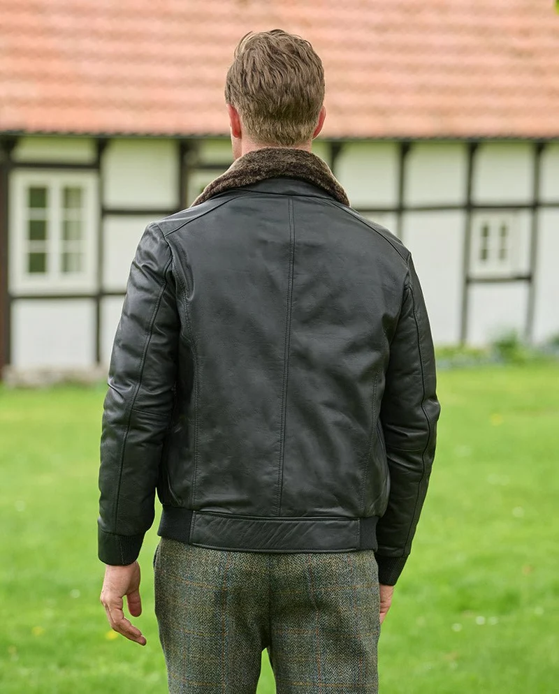 Fliegerblouson "Jamy" in schwarz aus feinstem Lammnappa mit echtem Lammfellkragen