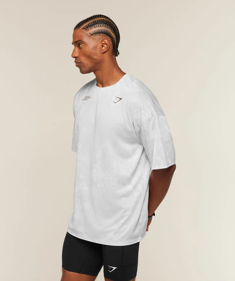 Gymshark Conditioning Club Oversized T-Shirt - White/Lifestyle Brown
