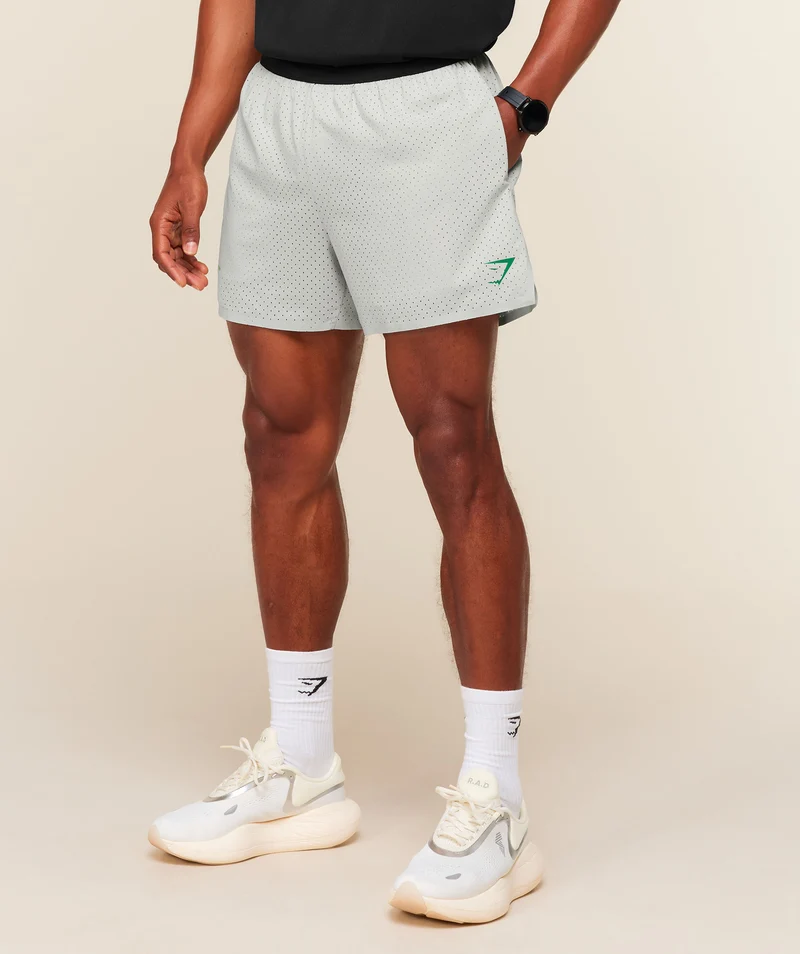 Gymshark Conditioning Club 4" Shorts - Light Grey/Track Green