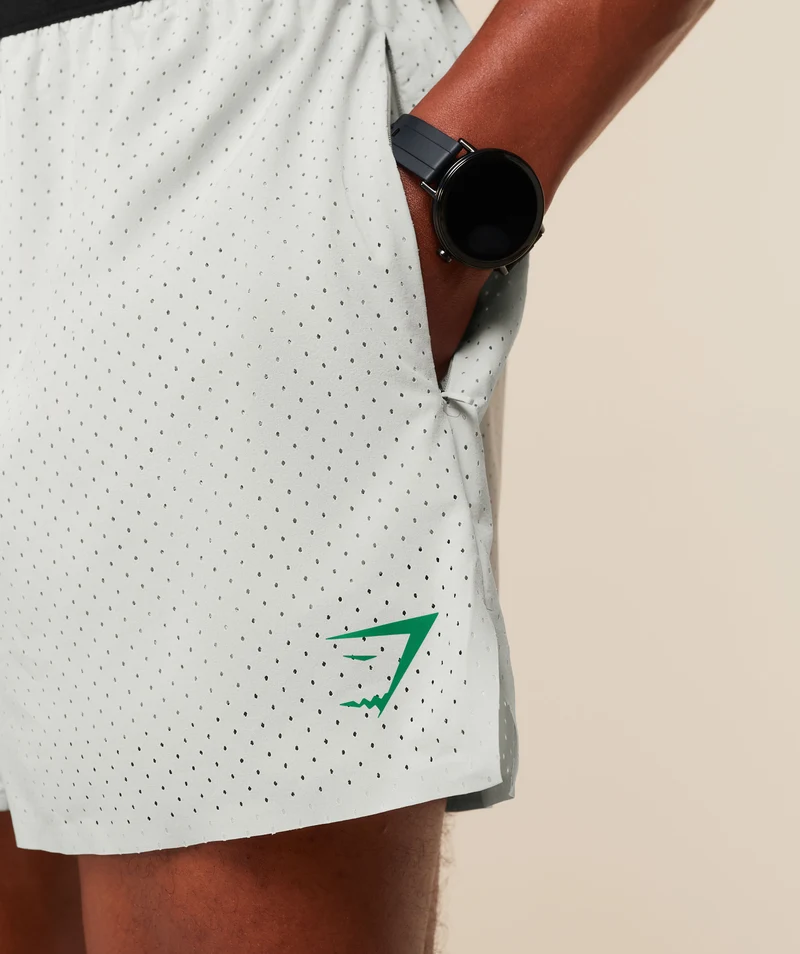 Gymshark Conditioning Club 4" Shorts - Light Grey/Track Green