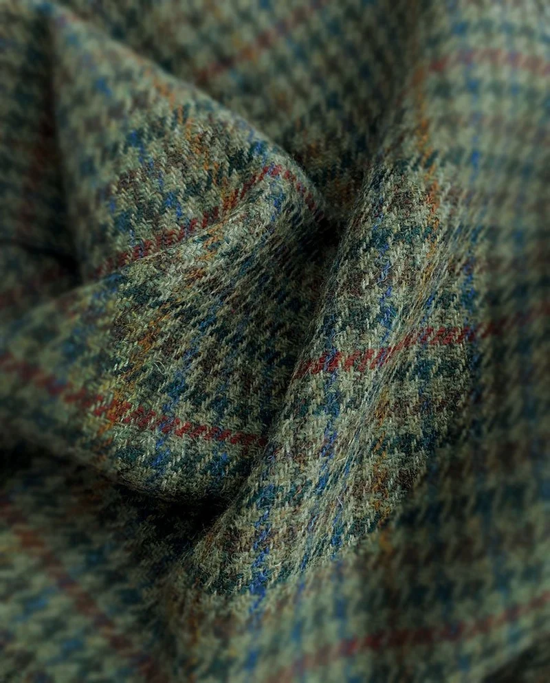 Harris Tweed Weste "Wales" in green Castle