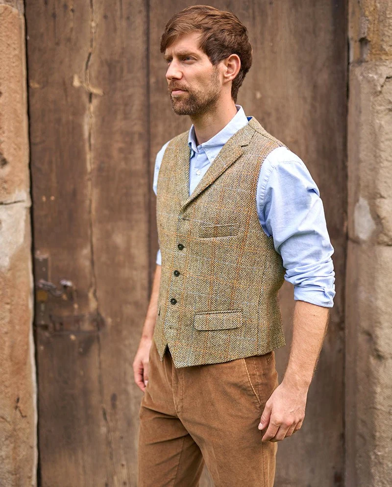 Harris Tweed Weste "Wales" in sand Herringbone