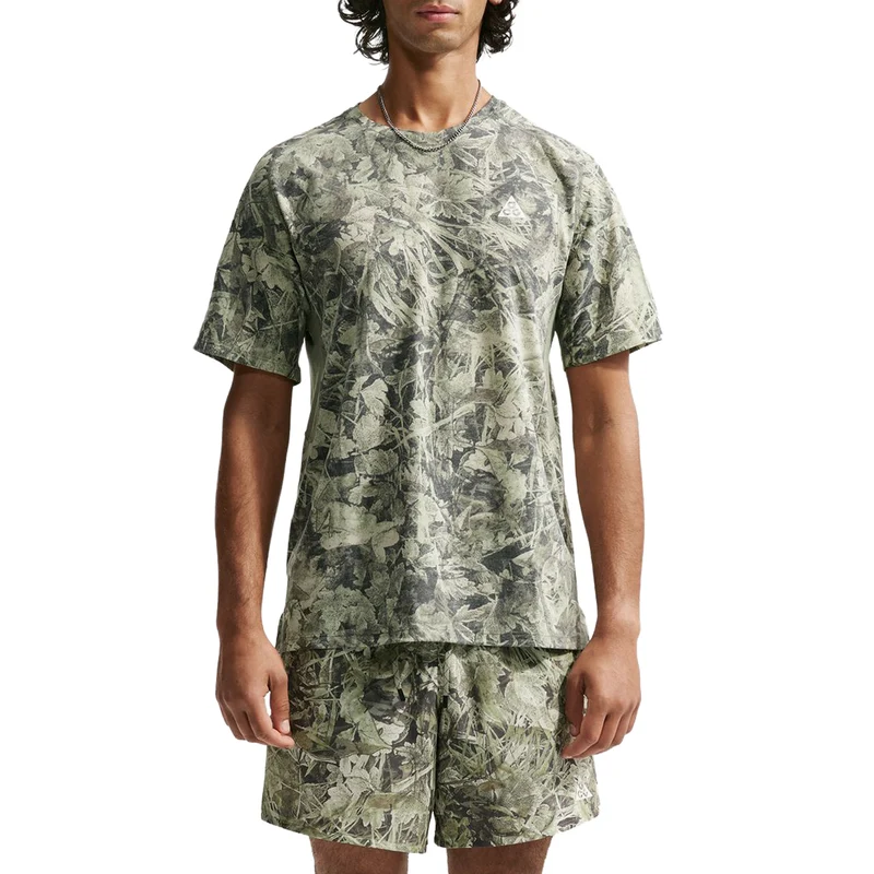 Nike ACG *Solar Chase* Dri-FIT ADV Trail Running Top