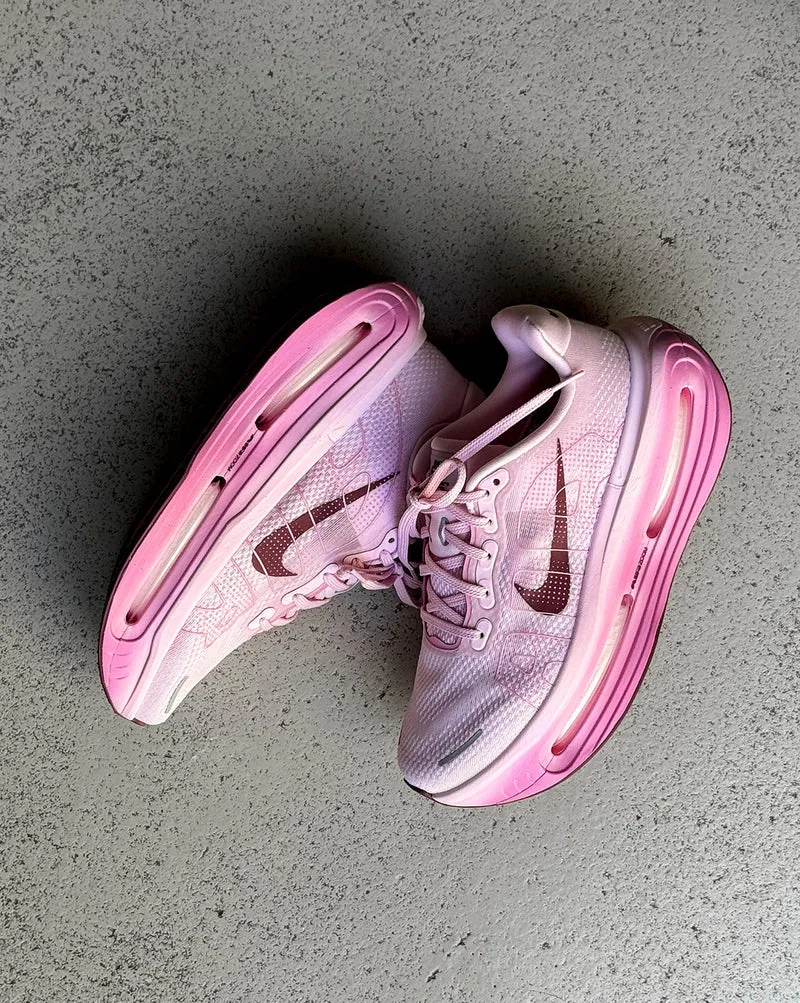 Nike Wmns Vomero Premium