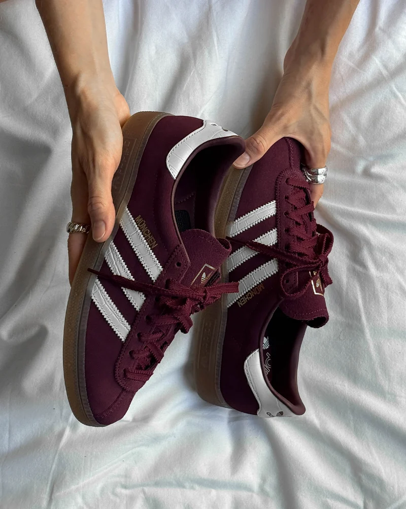 Adidas München W