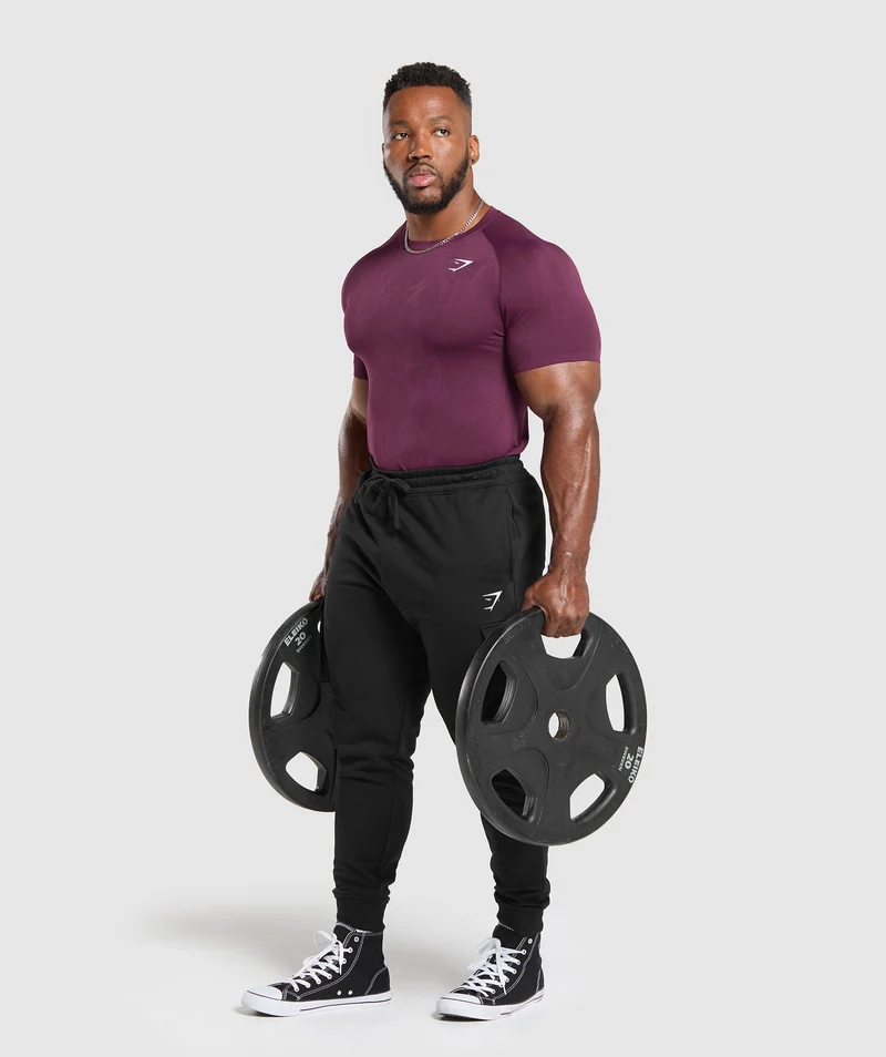 Gymshark Geo Seamless T-Shirt - Magenta Purple/Depth Purple