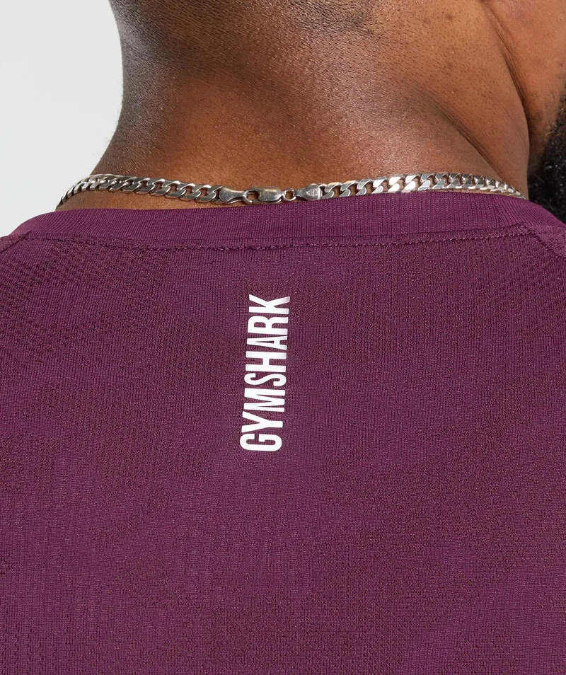 Gymshark Geo Seamless T-Shirt - Magenta Purple/Depth Purple