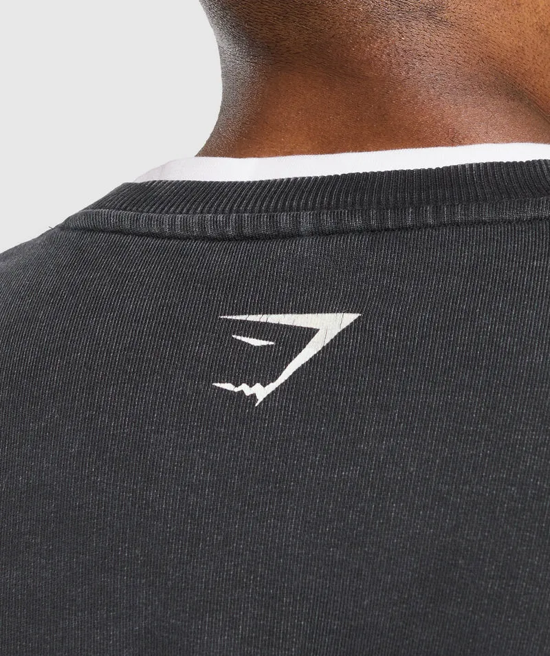 Gymshark Distressed Graphic Crew - Black/Wash