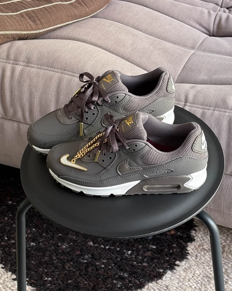 Nike Wmns Air Max 90