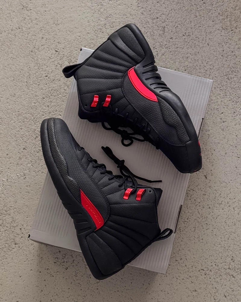 Nike Air Jordan 12 Retro *Bloodline*