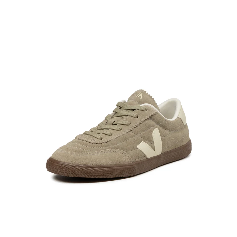 Veja Panenka W *Suede*