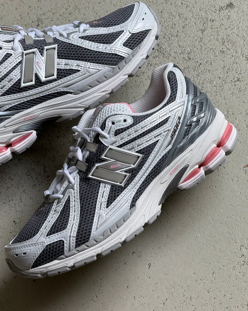 New Balance 1906R