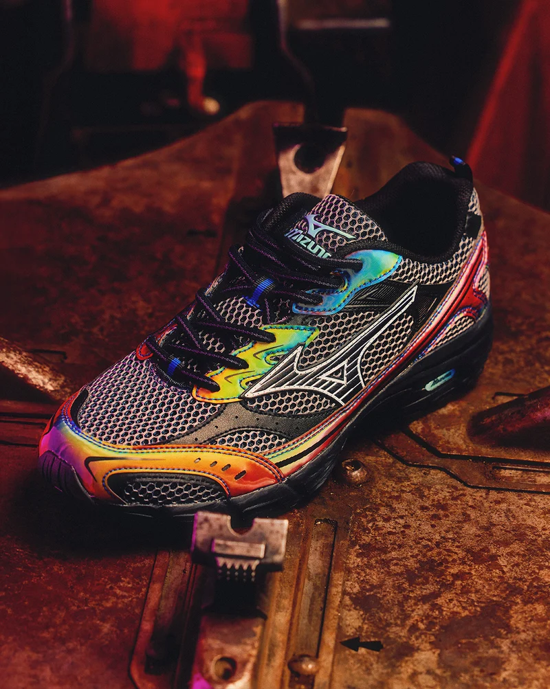 Mizuno MXR *Midnight Velocity*