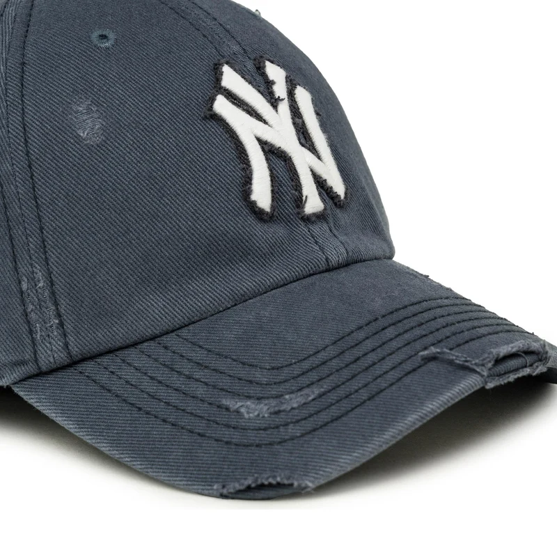 47 MLB New York Yankees Weathered *Clean Up* Cap