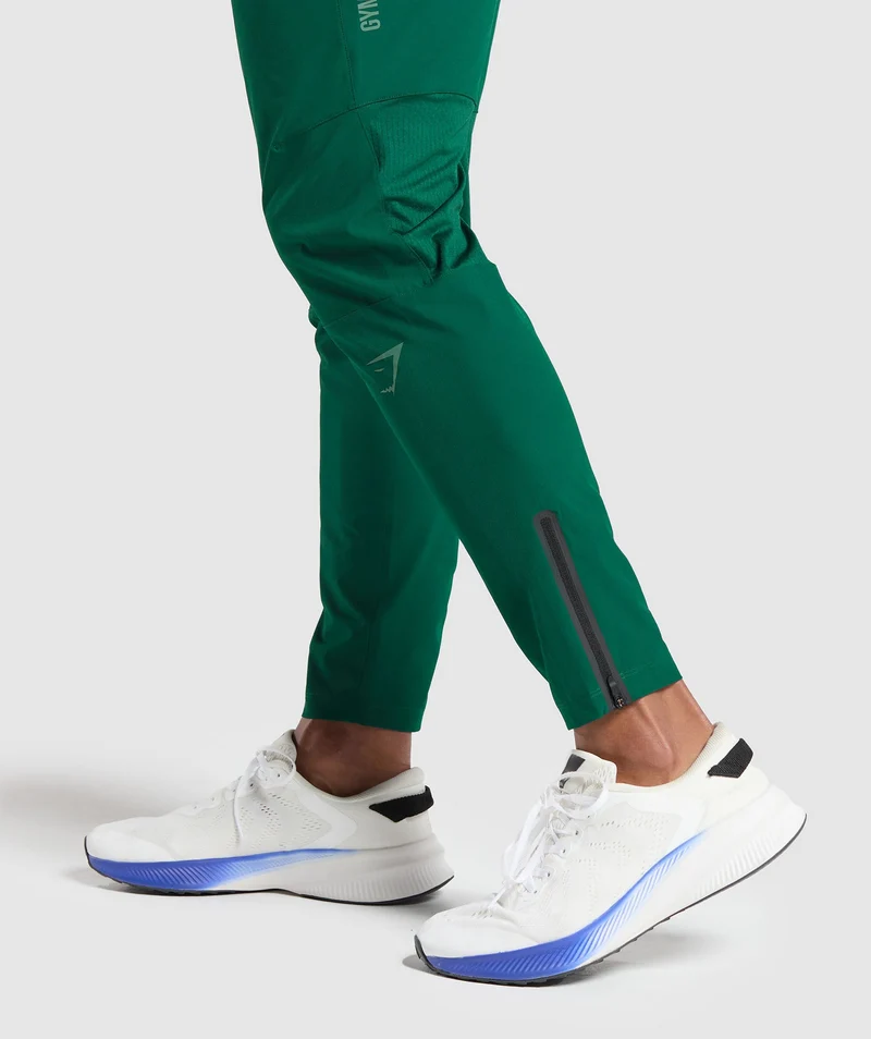Gymshark Hybrid Woven Joggers - Green